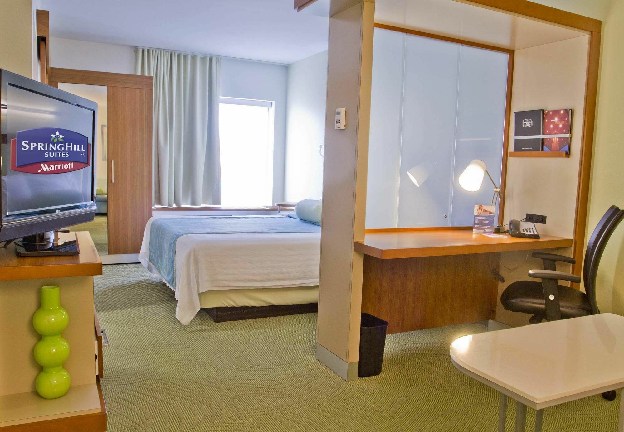 SpringHill Suites by Marriott Charlotte Ballantyne Exteriör bild